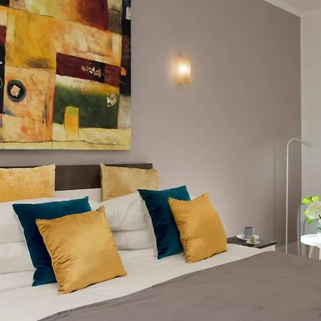 Apartment Near St.peter & Vatican Museum